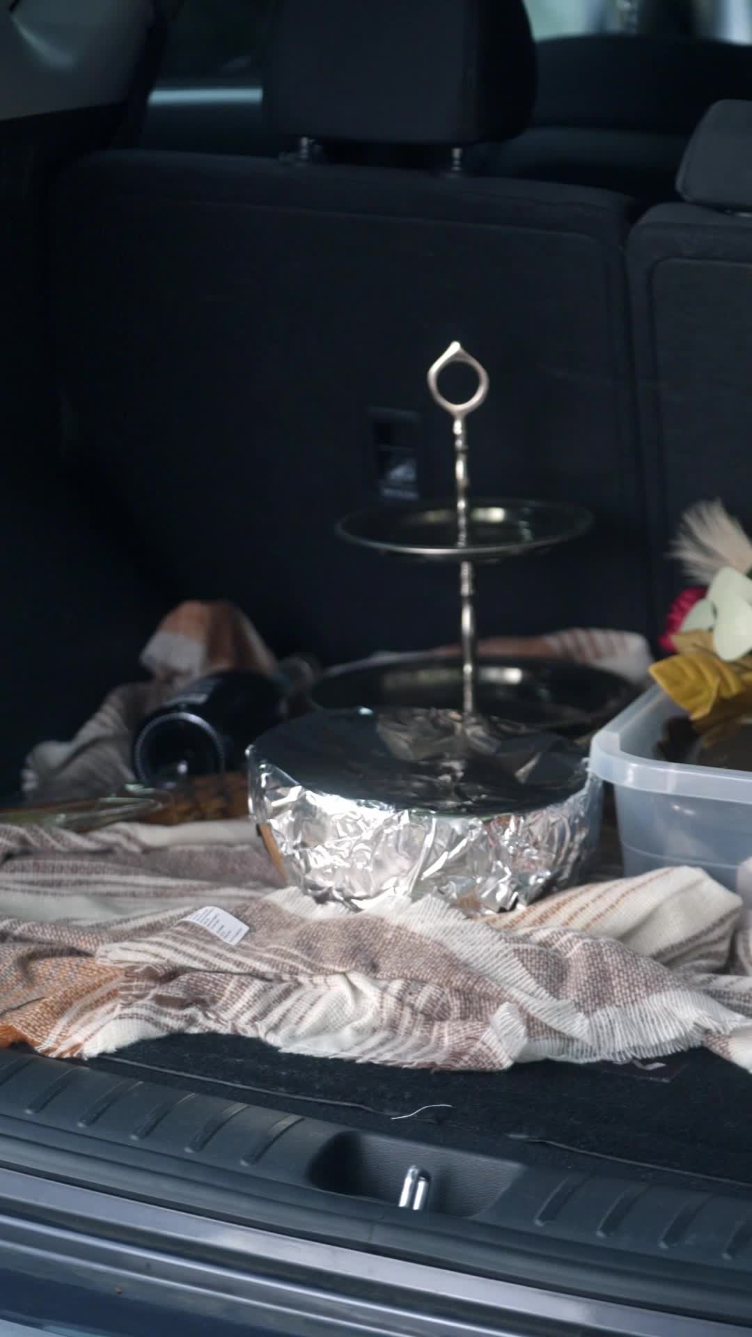Episode 1 - The Heiress Prevented from Returning Home